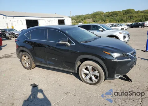 2017 Lexus Nx 200T Base z USA, uszkodzony, nr VIN JTJBARBZ0H2102076